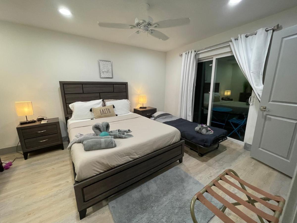 Modern Santorini Suite Houston Nrg Tmc Luxurious Walkable Esterno foto